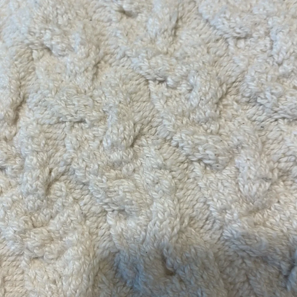 Burberry chunky knit sweater FINAL🔥 - Picture 3 of 4
